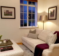 CBD Little Paris - StayCentral - Queensland Tourism