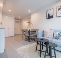 CBD Modern Classic 1 Bedroom AptLa Trobe Tower - Queensland Tourism