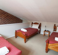 Cedar Creek 2 - QLD Tourism