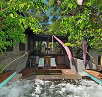 CELADON Holiday House