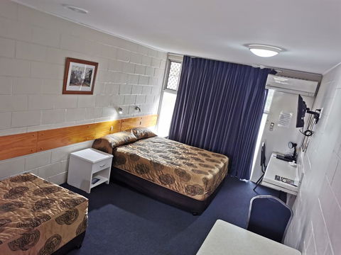 Central Motel Ipswich - QLD Tourism 3