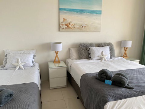 Central Ocean View Studio 27a - Queensland Tourism 0