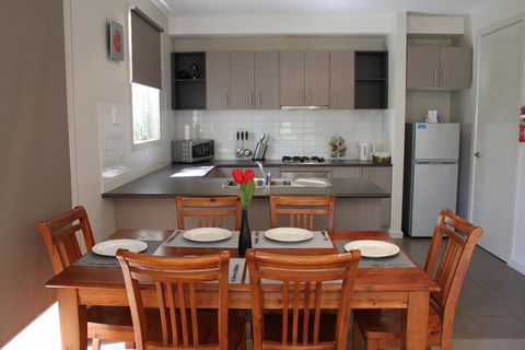 Central Shepparton Apartments - QLD Tourism 2