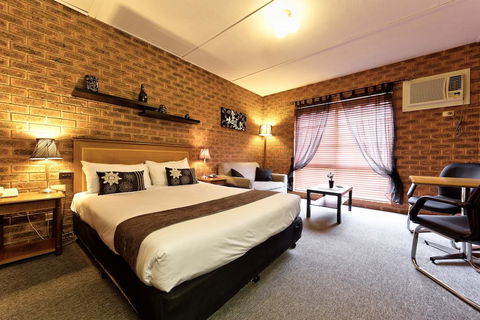 Central Yarrawonga Motor Inn - QLD Tourism 0
