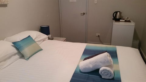 Centrebreak Beach Stay - Queensland Tourism 0