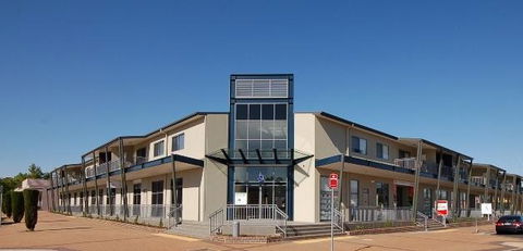 Centrepoint Apartments Griffith - QLD Tourism 0