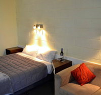 Charles Sturt Motor Inn - QLD Tourism