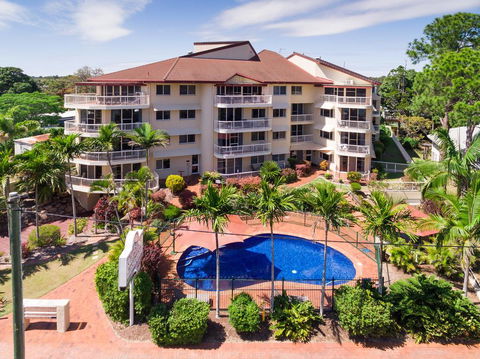 Charlton Apartments - Queensland Tourism 0