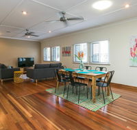 Charming Home By The Sea - Queensland Tourism