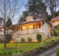 Charnwood Cottages in Warburton - QLD Tourism