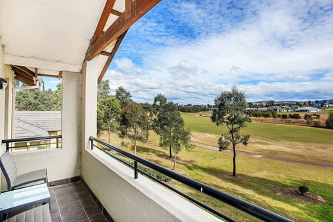 Chateau Shiraz - Queensland Tourism 0