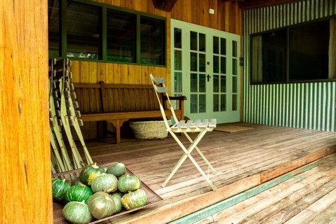 Chevys Rest - QLD Tourism 0