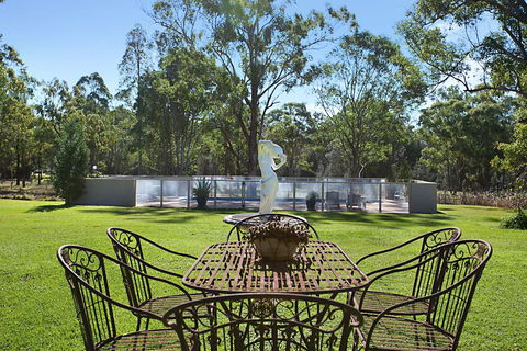 Chez Vous Villas Pokolbin - Queensland Tourism 0