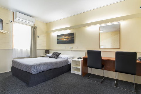 Citrus Valley Motel - QLD Tourism 3