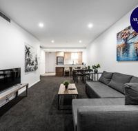 CITY APARTMENT and FREE CITY TOUR BUS NEARBY - Queensland Tourism