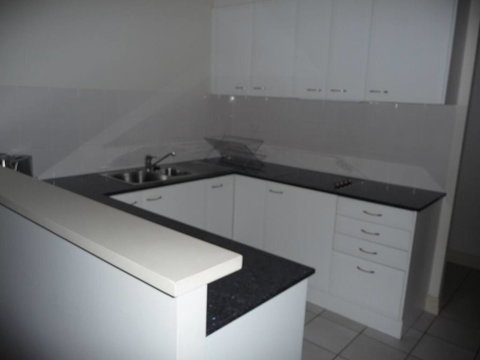 City Getaway 3 Bedroom Adelaide's East End - QLD Tourism 3