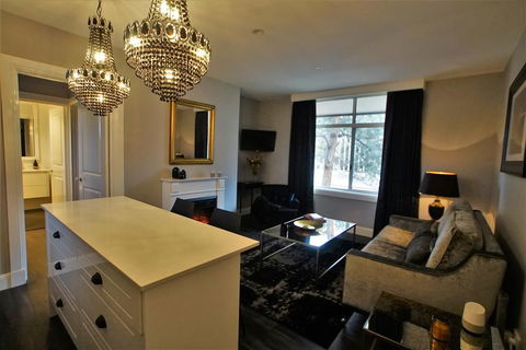 City Life Apartment-full Kitchen & Separate Bedroom - Queensland Tourism 0