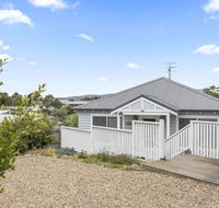 Claras cottage - QLD Tourism