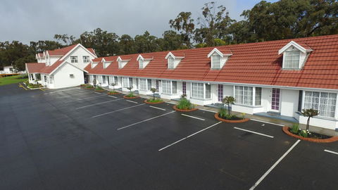Clare Valley Motel - QLD Tourism 2