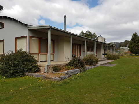 Classic Retreat - QLD Tourism 1