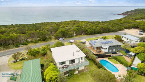 Cliffhanger - Pet Friendly - QLD Tourism 2