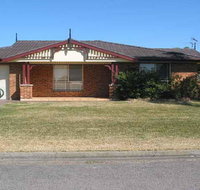 Close to Tea Gardens Waterfront - QLD Tourism