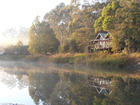 Cloudlake Mountain Retreat - QLD Tourism 0