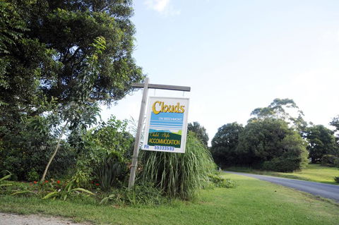 Clouds On Beechmont - QLD Tourism 1