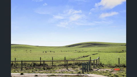 Cloverdale Cottage - Queensland Tourism 1