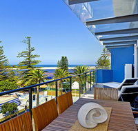 Coast Luxury Apartment 24 - QLD Tourism