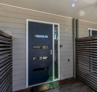 COASTAL SOUL VILLA  BROADBEACH - QLD Tourism