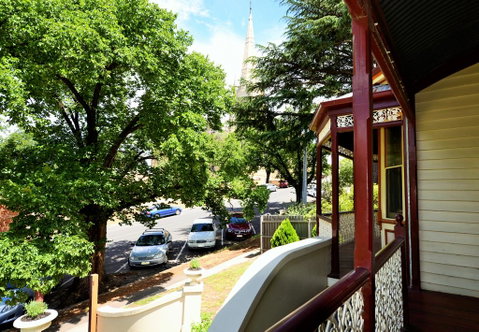 Cobb & Co House, Bha - QLD Tourism 2