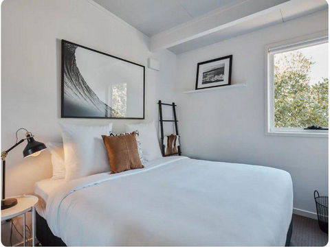 COCOMO VILLA - QLD Tourism 1