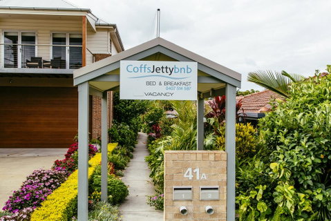 Coffs Jetty Bed And Breakfast - QLD Tourism 1
