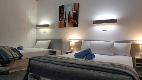 Coffs Shearwater Motel - QLD Tourism 0