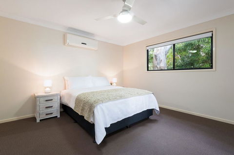 Combles Rd - QLD Tourism 3
