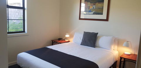Comfort Hotel Olde Tudor - QLD Tourism 2