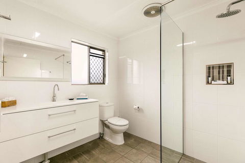 Comfort Inn On Main Hervey Bay - Queensland Tourism 2