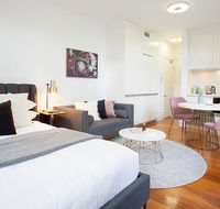 Comfortable Renovated Studio Close To City