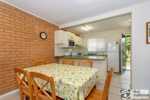 Comfy Ground Floor Unit Opposite Waterfront! Welsby Pde, Bongaree - QLD Tourism 2