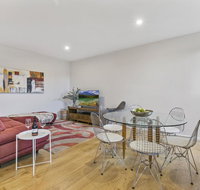 Convenient and quiet in sophisticated Malvern