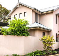 Coode Street Townhouse - QLD Tourism