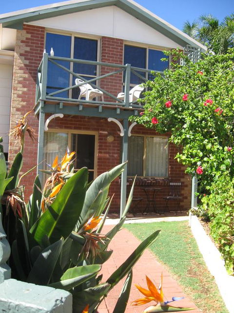 Coogee WA Accomodation - Queensland Tourism 2