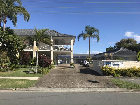 Cooks Endeavour Motor Inn - Queensland Tourism 0