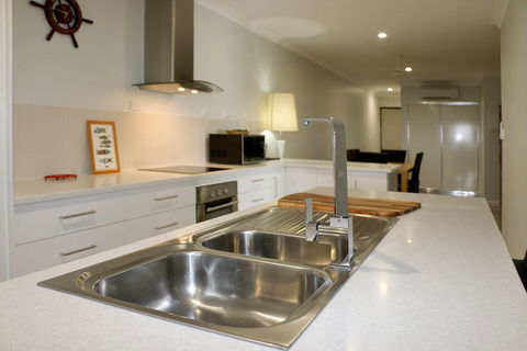 Cooktown Harbour View Luxury Apartments - QLD Tourism 3