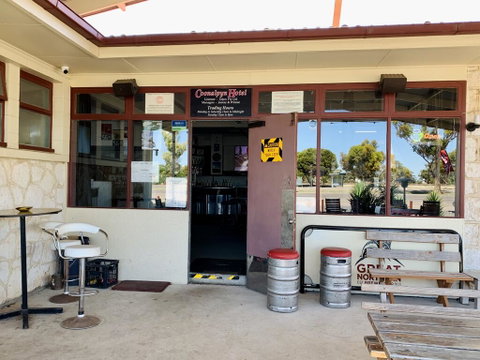 Coonalpyn Hotel - Queensland Tourism 1