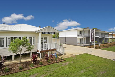 Cooroy Luxury Motel Apartments - Queensland Tourism 1