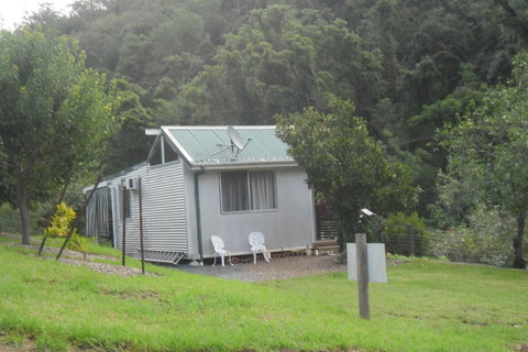 Copeland Cabins - QLD Tourism 1