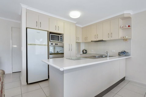 Coral Breeze Penthouse - QLD Tourism 2