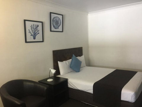 Coral Sands Motel - QLD Tourism 2